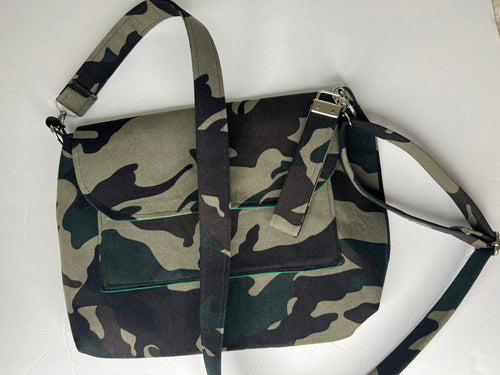 Camo bag -